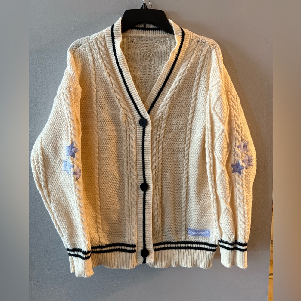 2020 version Taylor Swift Cardigan  SZ M LIMITED EDITION -BEIGE OVERSIZED  SP